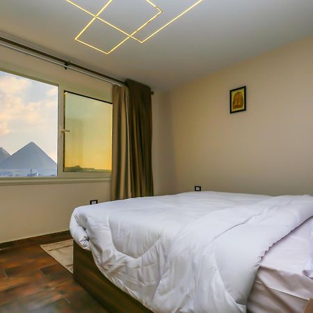Imperial Pyramids Heights View Bed & Breakfast Nazlet el-Sîsi Exterior foto