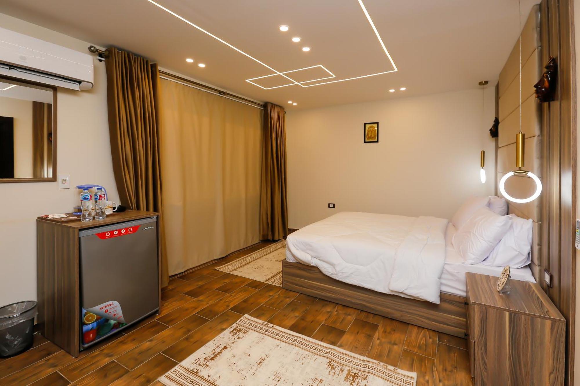 Imperial Pyramids Heights View Bed & Breakfast Nazlet el-Sîsi Exterior foto
